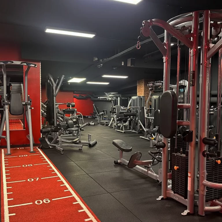 salle-de-sport-versailles-atelier-fitness